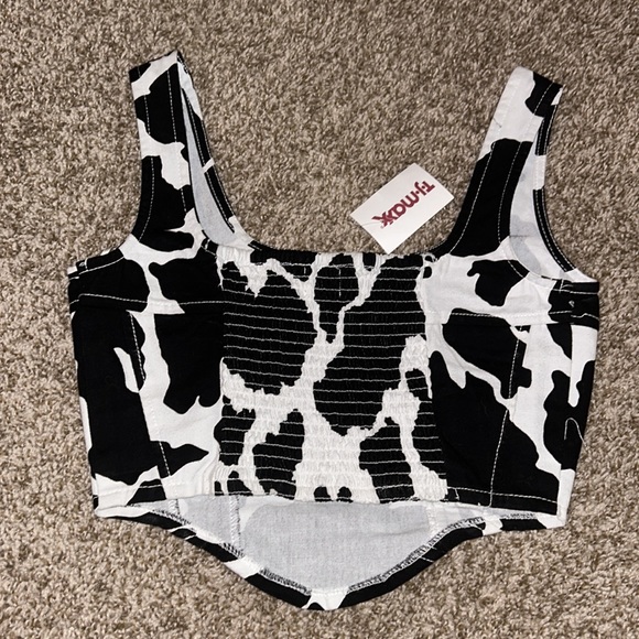 Cow print crop top - corset - 100% cotton - western wear cow print top NWT - Picture 4 of 4